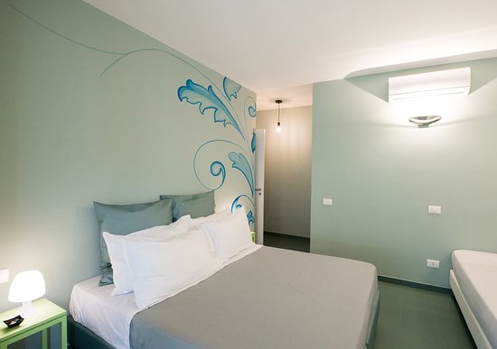 Camera Quadrupla Luxury